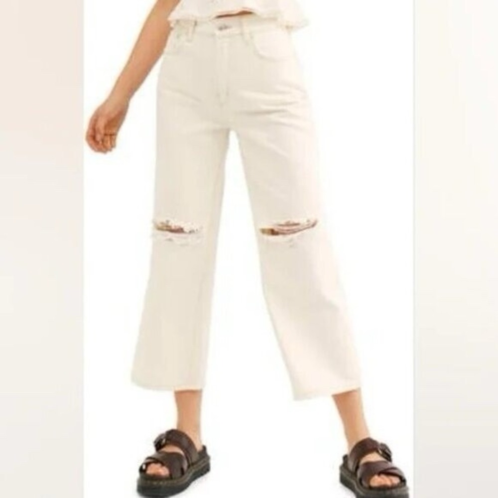 Free People We The Free Ranger Ripped Crop Wide Leg Distressed Jeans Sz 32 Ivory